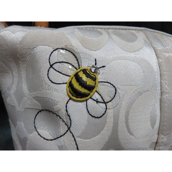 Coach 2005 Limited Edition Signature Optic White Cream Monogram Bumblebee Hobo - Picture 7 of 10